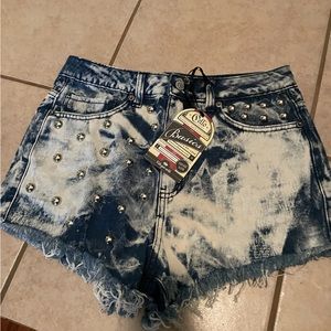 NWT Cello studded jean shorts